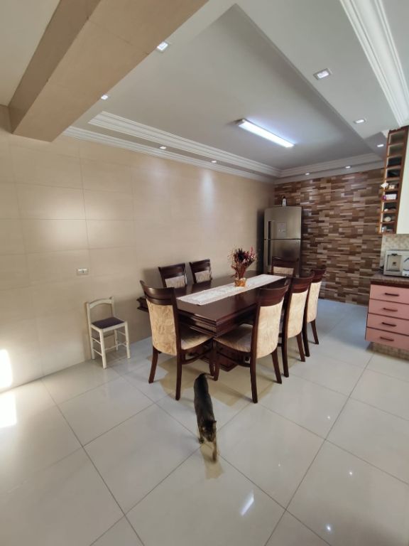 Casa, 4 quartos, 210 m² - Foto 17