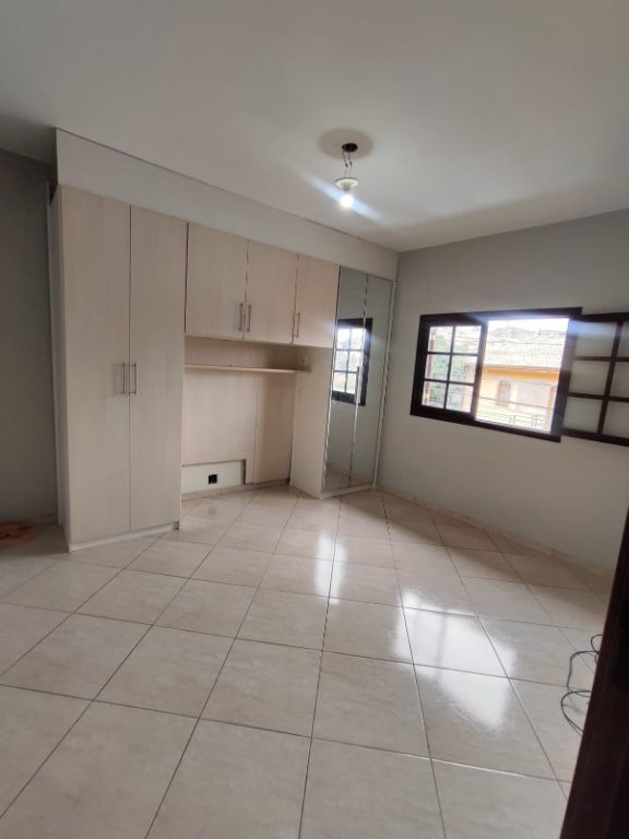 Casa, 6 quartos, 350 m² - Foto 29