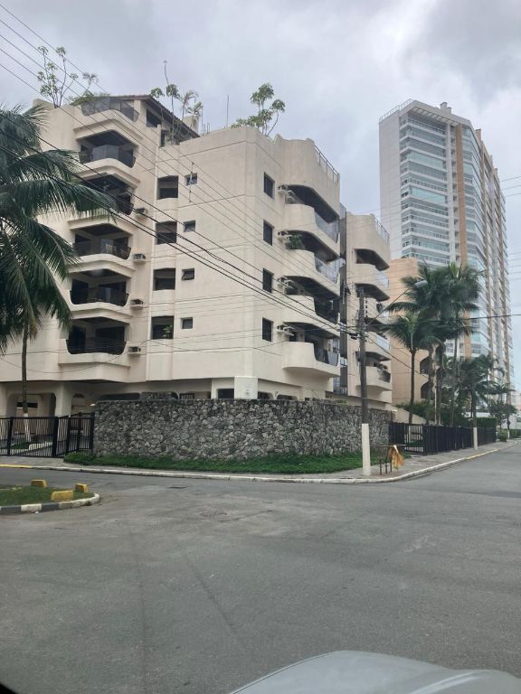 Apartamento, 3 quartos, 189 m² - Foto 2