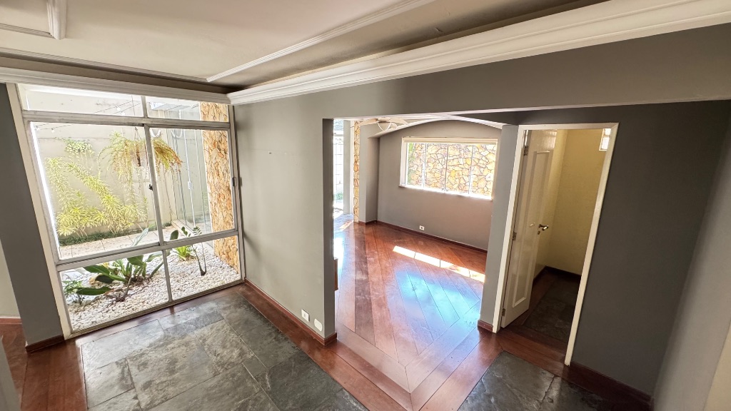 Casa, 4 quartos, 250 m² - Foto 4
