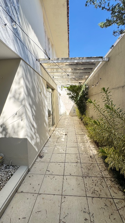 Casa, 4 quartos, 250 m² - Foto 15