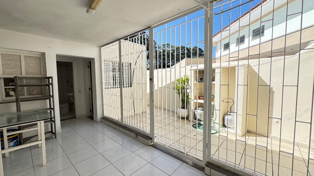 Casa, 4 quartos, 250 m² - Foto 28