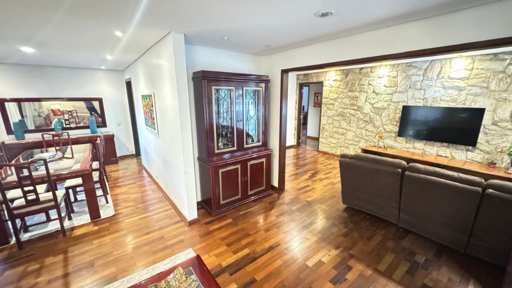 Casa, 4 quartos, 250 m² - Foto 26