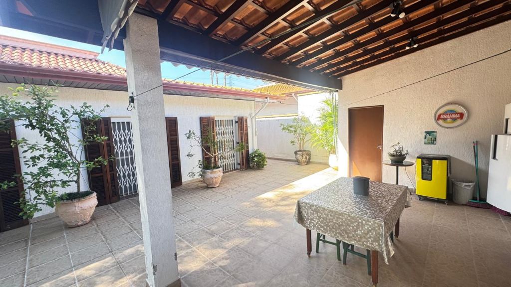 Casa, 4 quartos, 250 m² - Foto 31