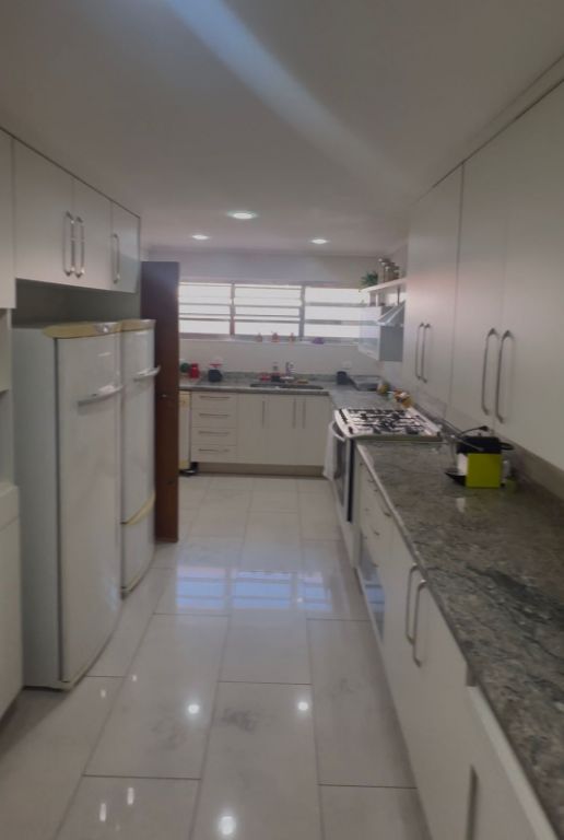 Casa, 4 quartos, 250 m² - Foto 9