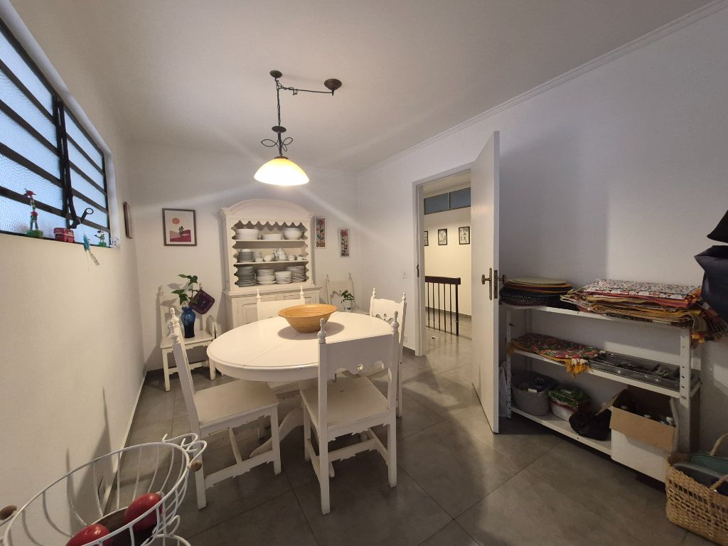Casa, 4 quartos, 270 m² - Foto 20