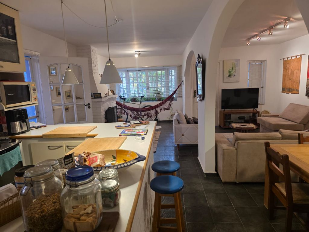 Casa, 2 quartos, 140 m² - Foto 1