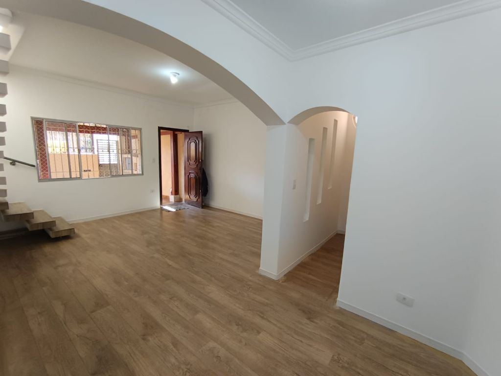 Sobrado, 3 quartos, 199 m² - Foto 2