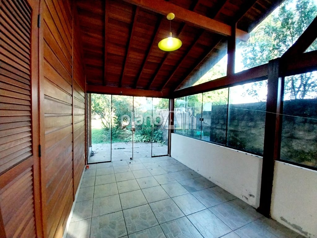 Venda de Casas / Padrão na cidade de Gravataí