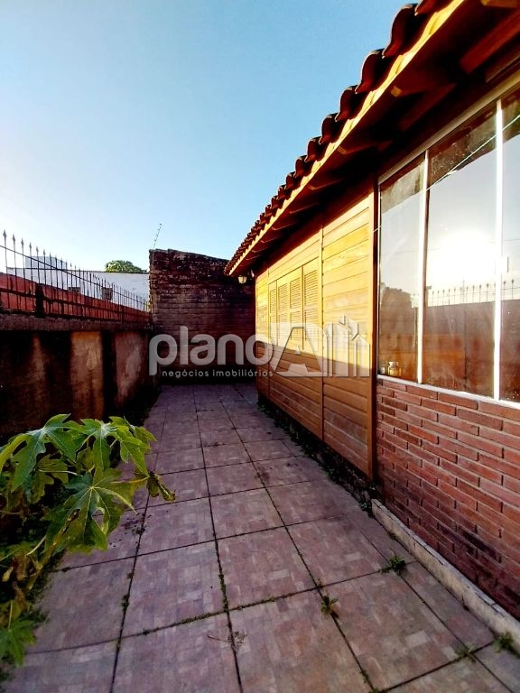 Venda de Casas / Padrão na cidade de Gravataí