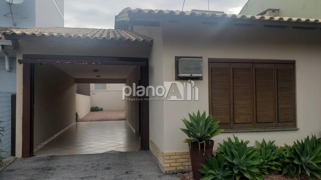 Venda de Casas / Padrão na cidade de Gravataí