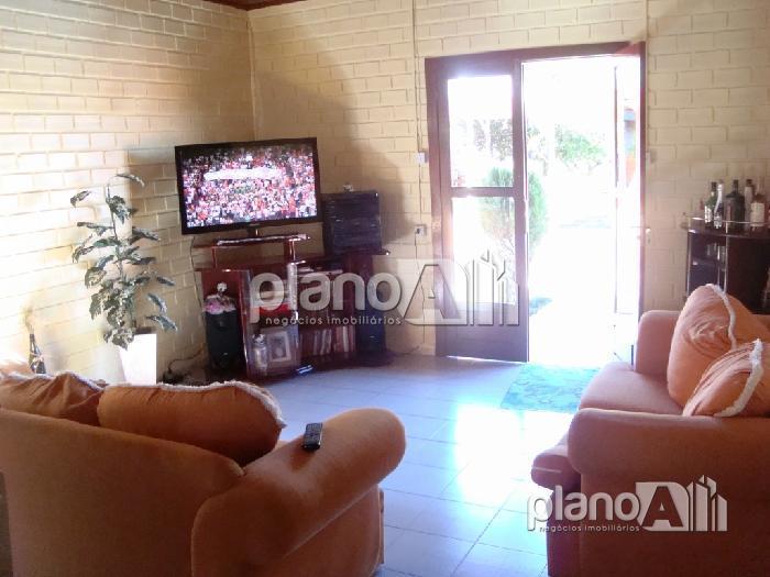 Venda de Casas / Padrão na cidade de Gravataí