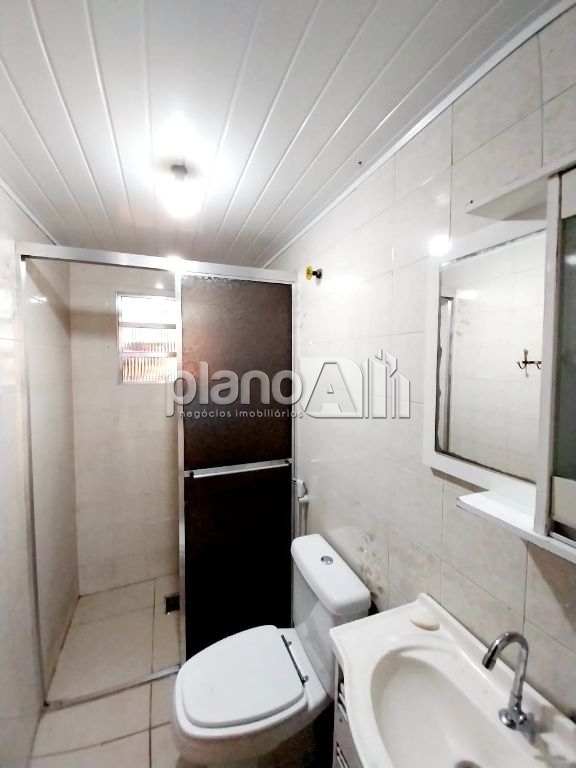 Venda de Casas / Comercial na cidade de Gravataí