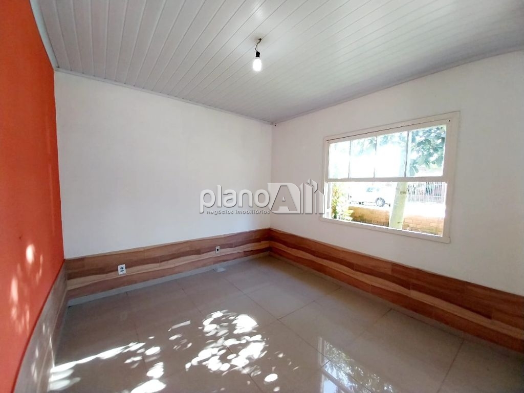 Venda de Casas / Comercial na cidade de Gravataí