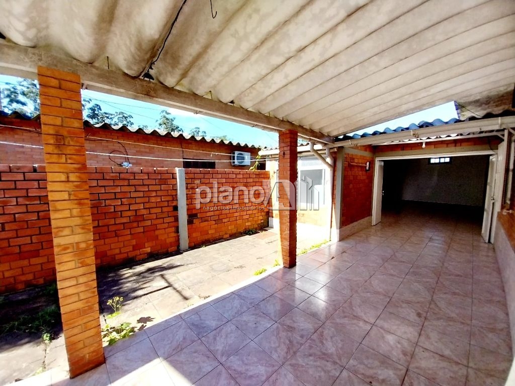 Venda de Casas / Comercial na cidade de Gravataí