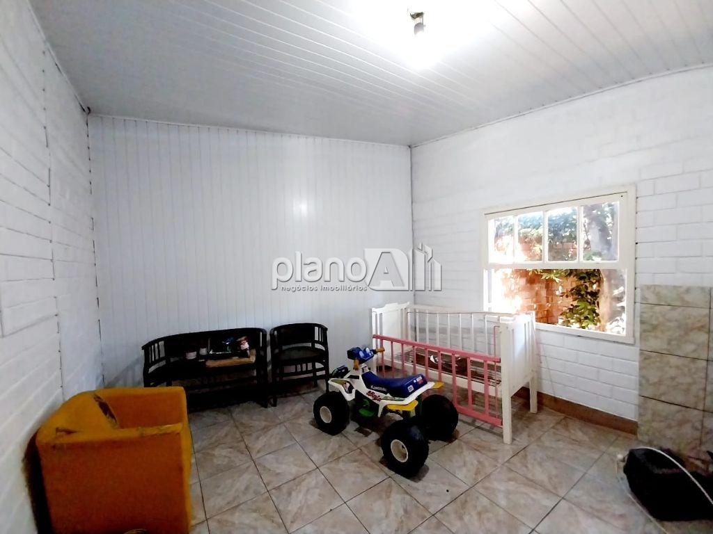 Venda de Casas / Comercial na cidade de Gravataí