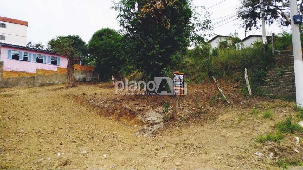 Venda de Terreno / Padrão na cidade de Gravataí
