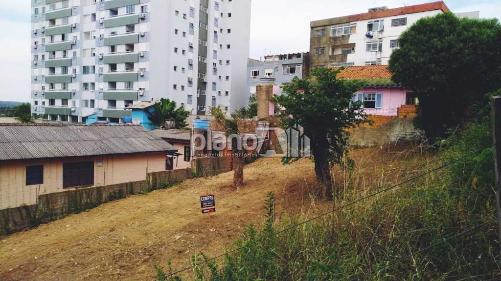 Venda de Terreno / Padrão na cidade de Gravataí
