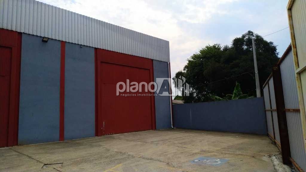 Pavilhão com 400m² para alugar na Costa do Ipiranga em Gravataí