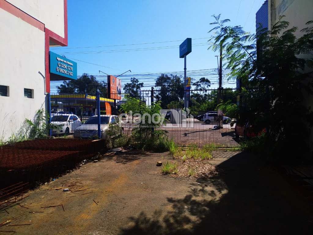 Venda de Terreno / Padrão na cidade de Gravataí