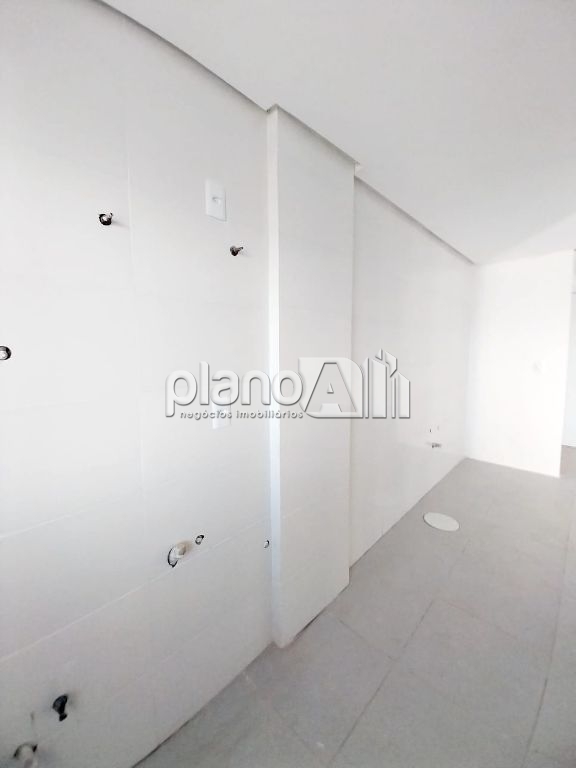 Venda de apartamentos / padrão na cidade de gravataí