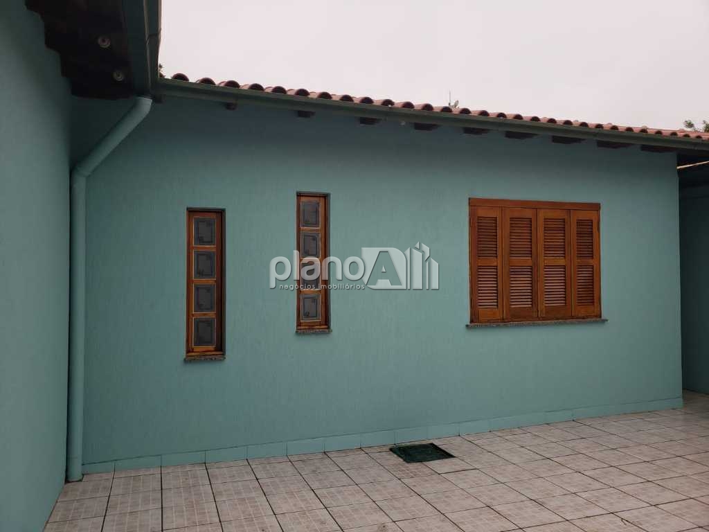 Venda de Casas / Padrão na cidade de Gravataí