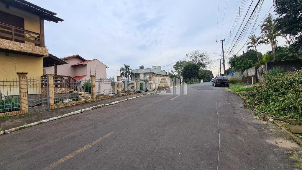 Venda de Casas / Padrão na cidade de Gravataí