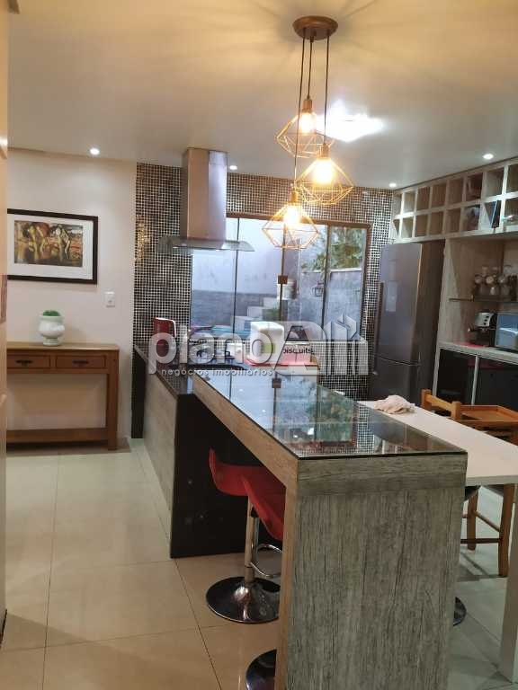 Venda de Casas / Padrão na cidade de Gravataí