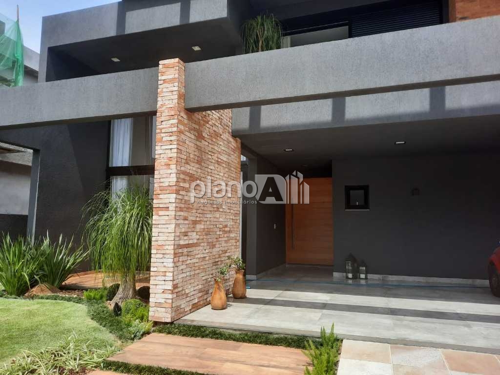 Venda de casas / padrão na cidade de cachoeirinha