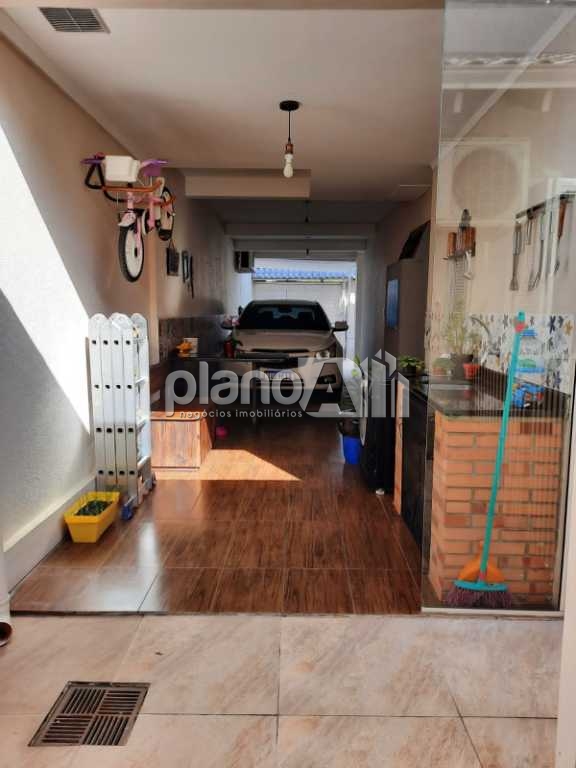 Venda de Casas / Padrão na cidade de Gravataí