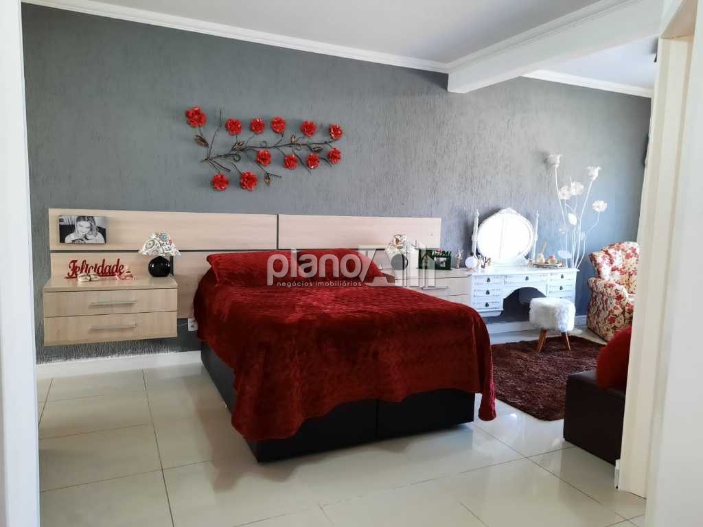 Venda de Casas / Padrão na cidade de Gravataí