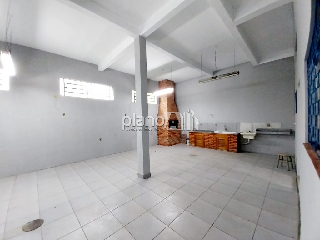 Locação de Comercial / Galpão na cidade de Gravataí