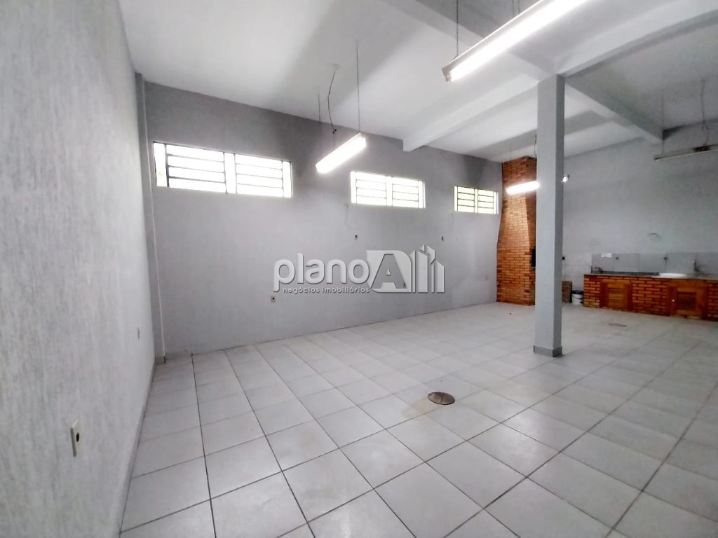 Locação de Comercial / Galpão na cidade de Gravataí