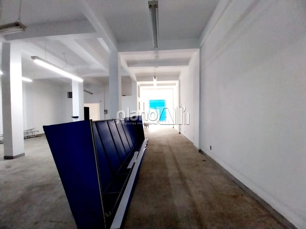 Locação de comercial / galpão na cidade de gravataí