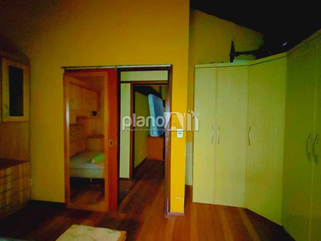 Venda de Casas / Padrão na cidade de Gravataí
