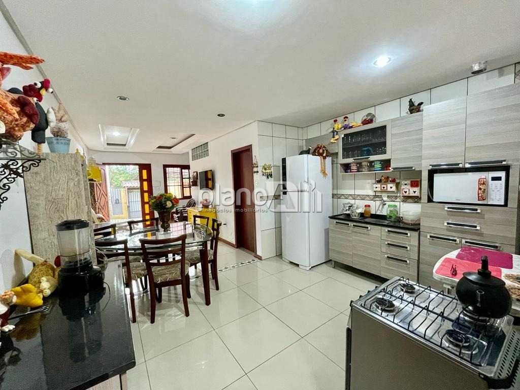 Venda de Casas / Padrão na cidade de Gravataí