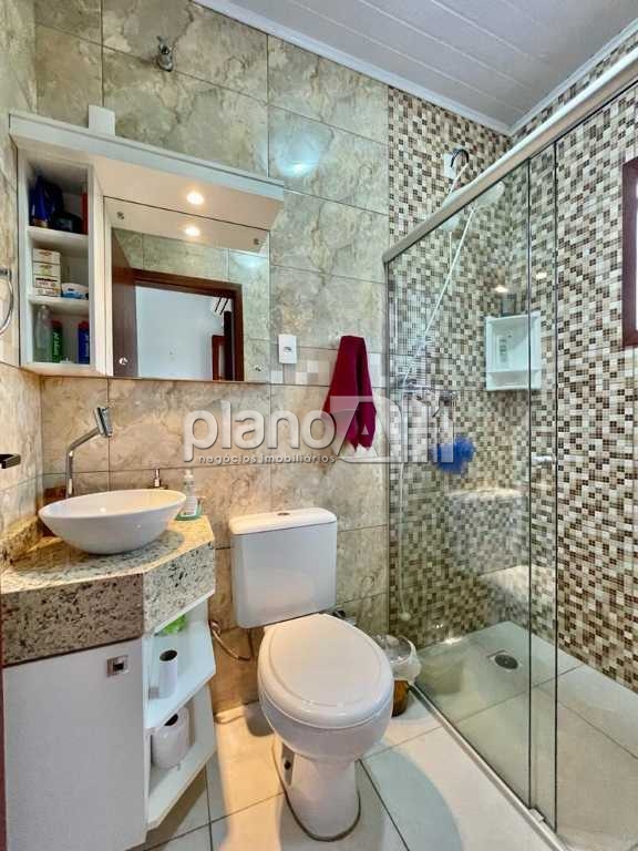 Venda de Casas / Padrão na cidade de Gravataí