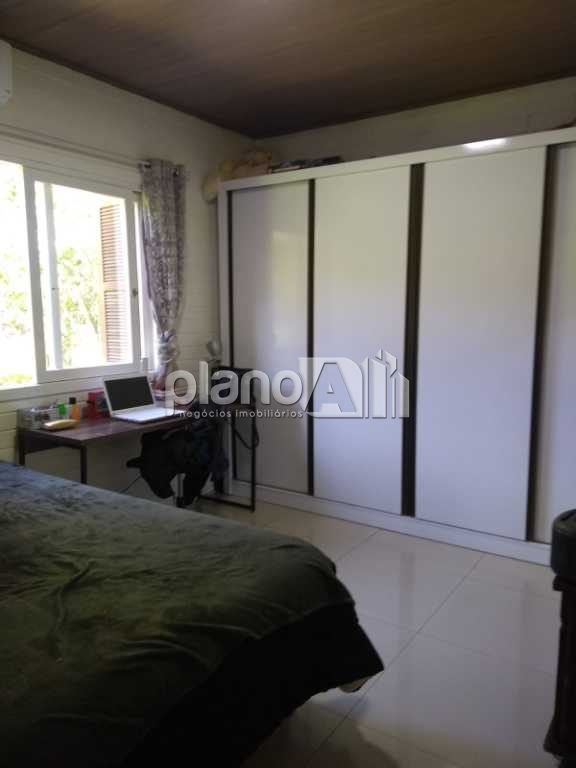 Venda de Casas / Chácara na cidade de Gravataí