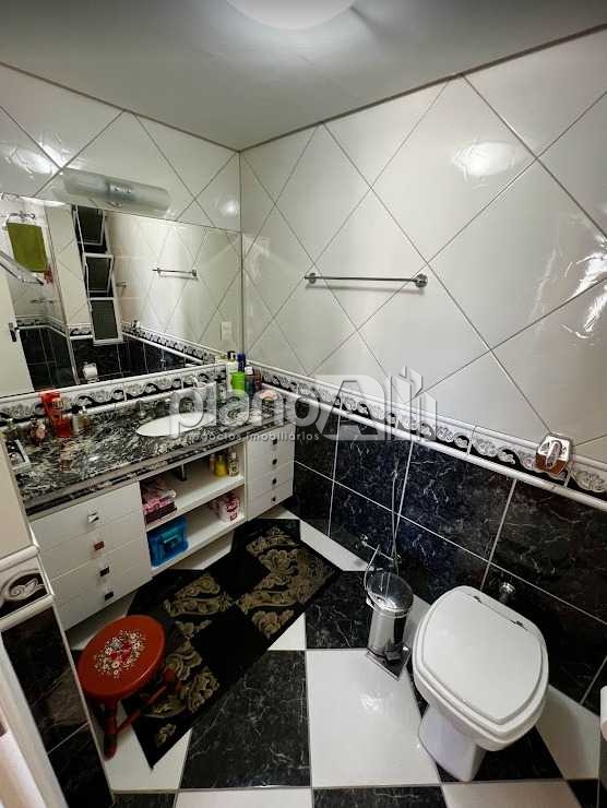 Venda de Apartamentos / Padrão na cidade de Porto Alegre