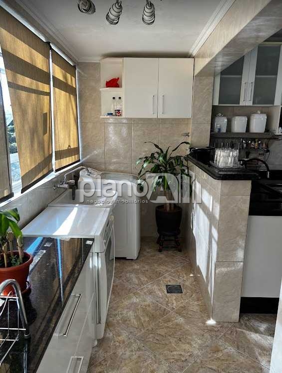 Venda de Apartamentos / Padrão na cidade de Porto Alegre