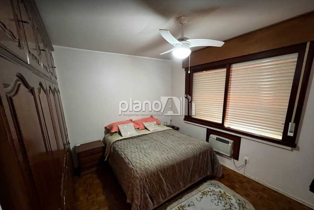 Venda de Apartamentos / Padrão na cidade de Porto Alegre