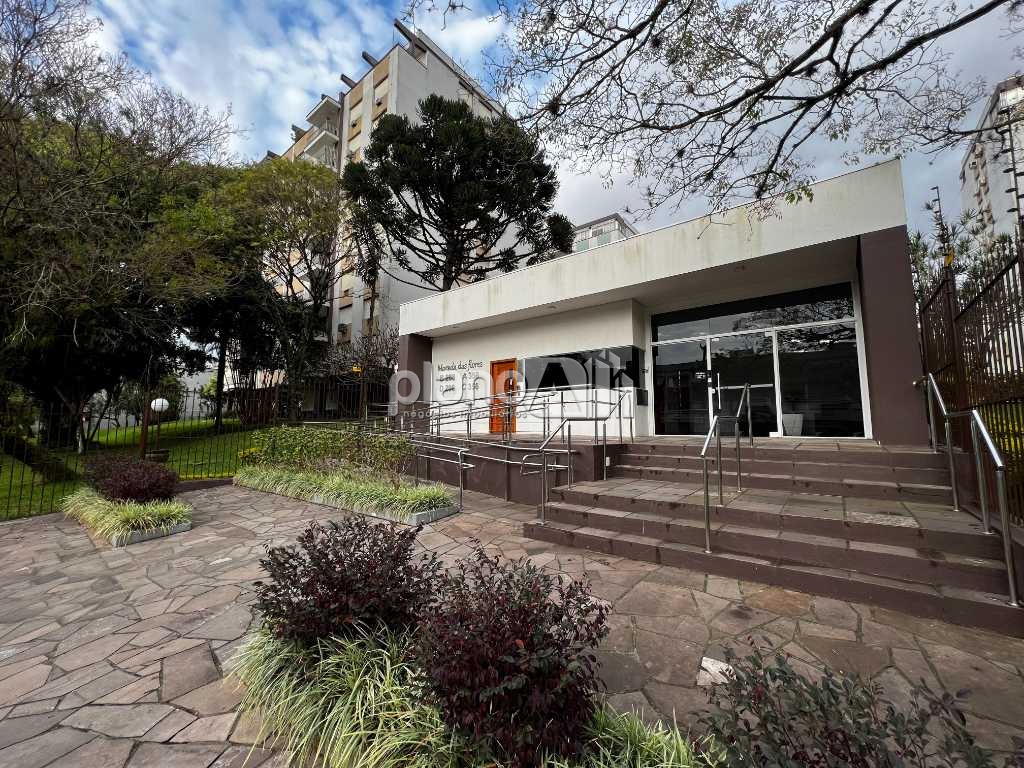 Venda de Apartamentos / Padrão na cidade de Porto Alegre