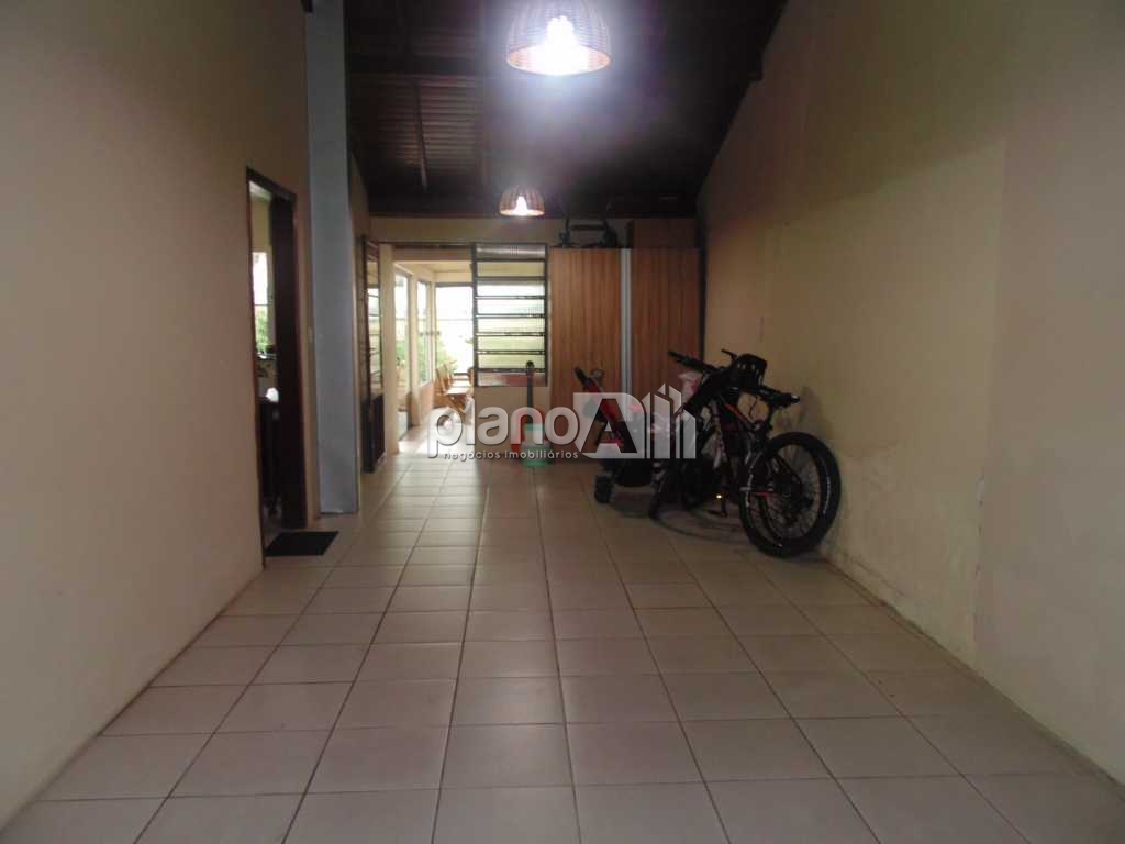 Venda de Casas / Padrão na cidade de Gravataí
