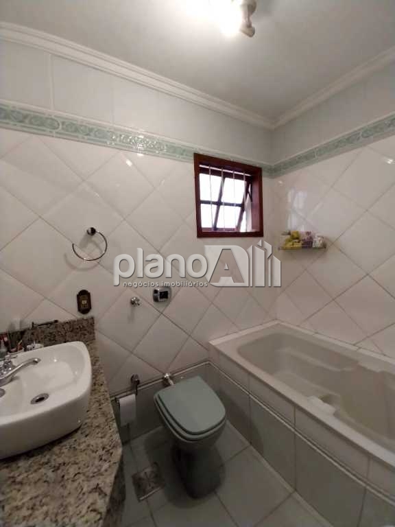 Locação de Casas / Comercial na cidade de Gravataí