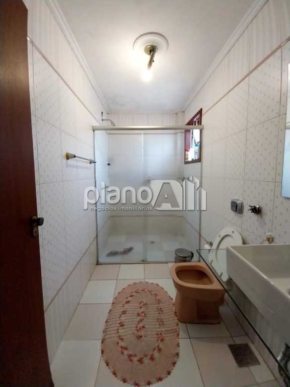 Locação de Casas / Comercial na cidade de Gravataí