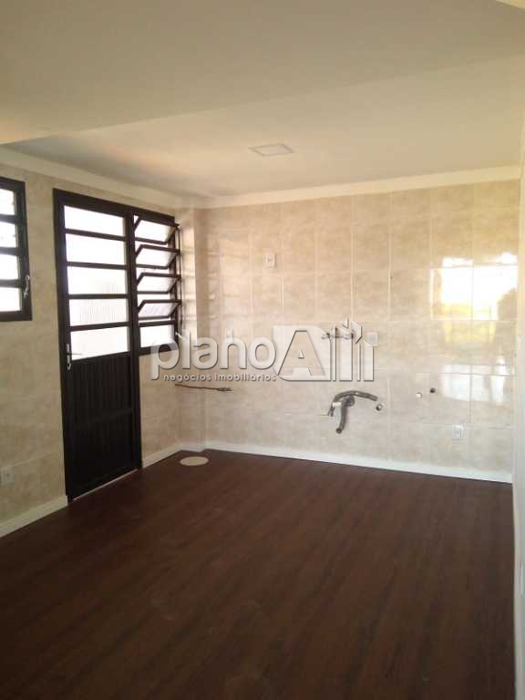Apartamento no centro de gravataí com 2 dormitórios, sacada.