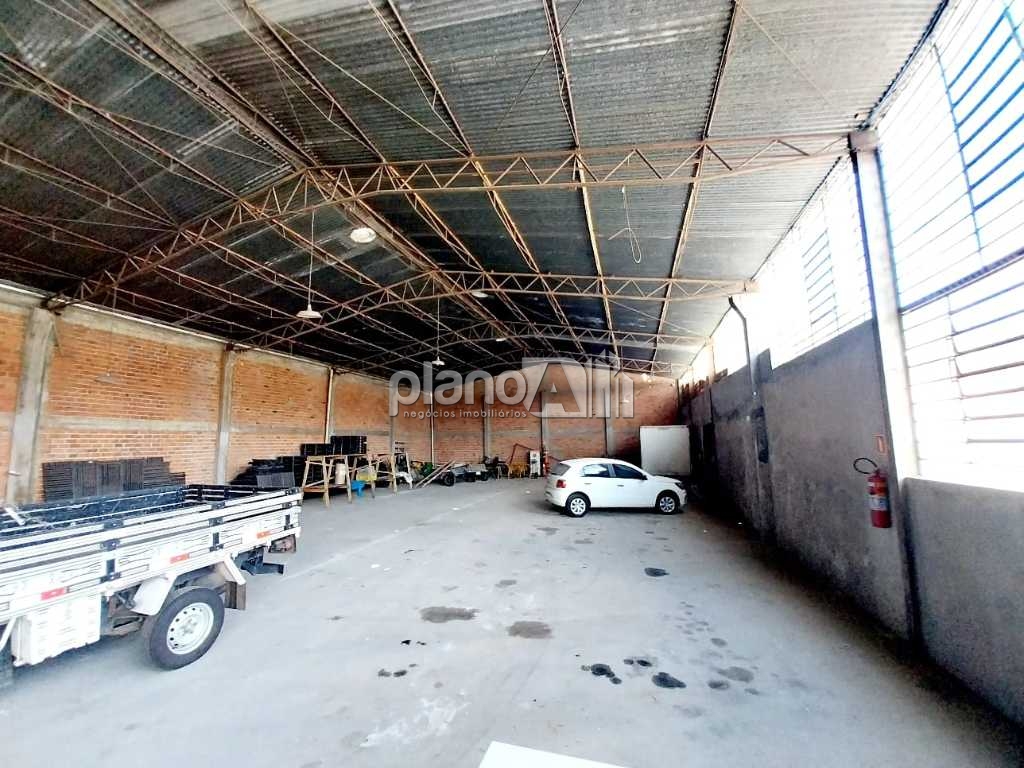Locação de comercial / galpão na cidade de cachoeirinha