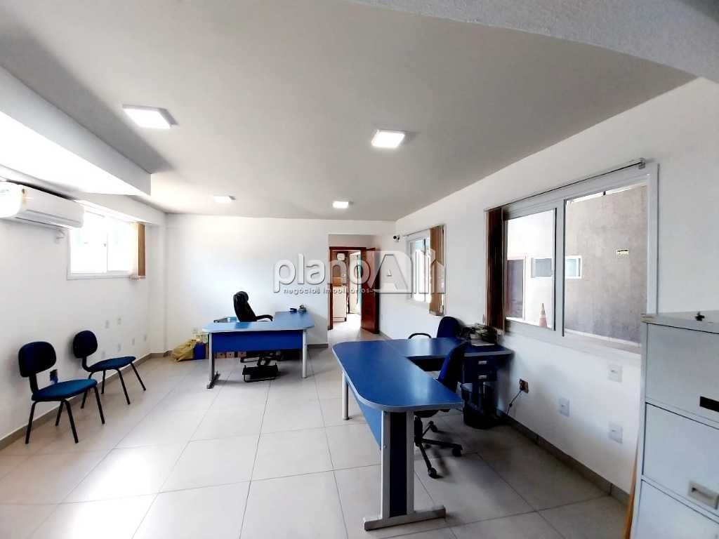 Locação de comercial / galpão na cidade de cachoeirinha