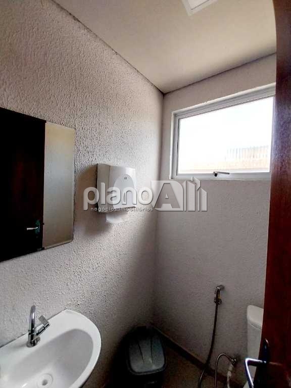 Locação de Comercial / Galpão na cidade de Cachoeirinha