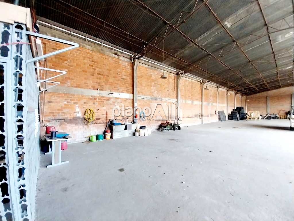Locação de comercial / galpão na cidade de cachoeirinha